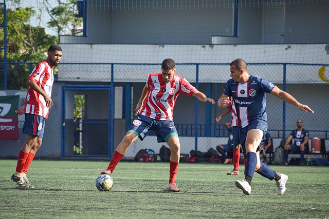 比赛日前瞻：利物浦遇狼队，热刺大战曼联，尤文决斗国米.